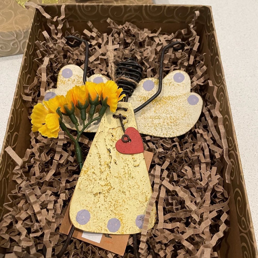 ♥️ Recycled Metal Angel “Ray of Light #1” Moccasin